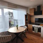 Lucia Apartman *