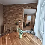 Apartman Lucia *